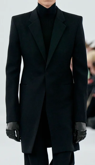 Look 3
